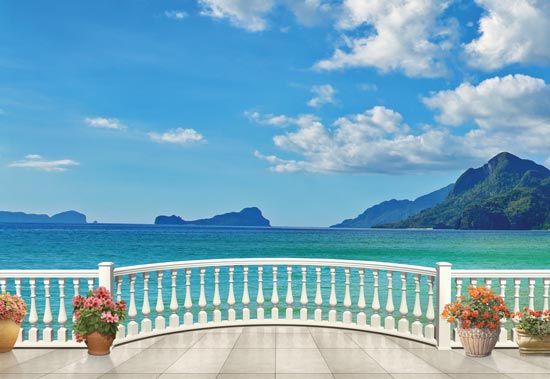 Balcony with sea view