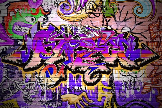 Wallpaper | graffiti in shades of pink and purple