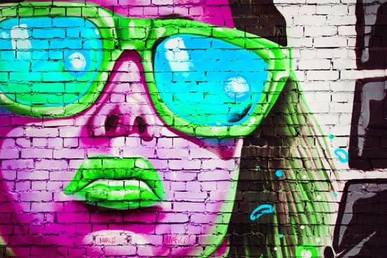 Wallpaper | Graffiti a purple woman with green glasses