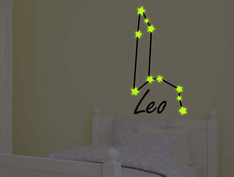 Glow in the dark sticker - Leo