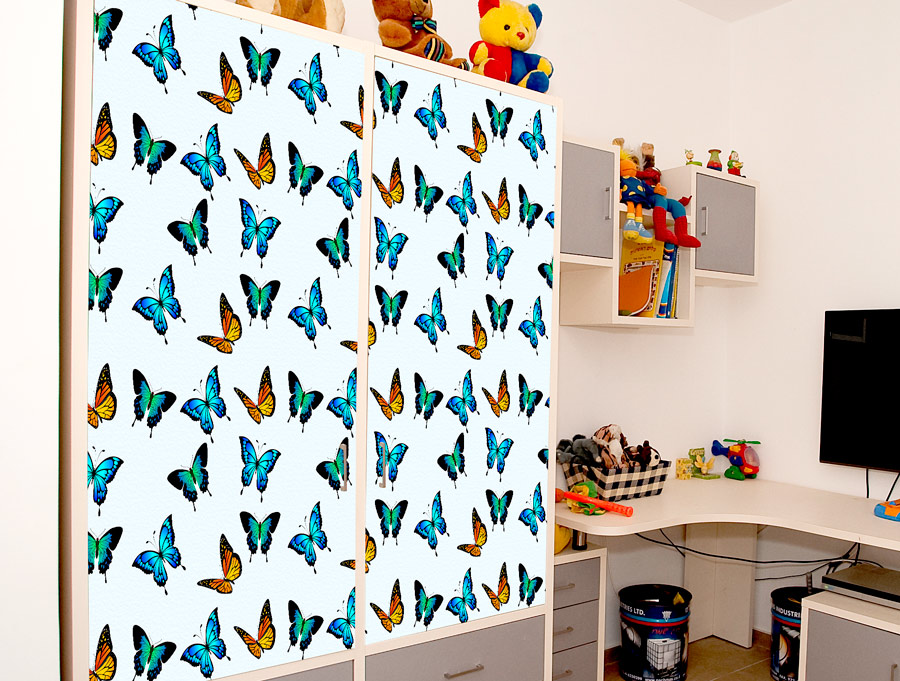 Wallpaper - colorful little butterflies