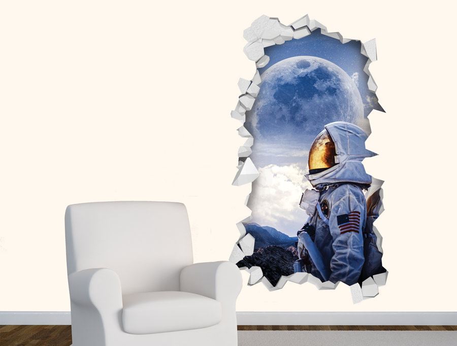Wall sticker | Astronaut looks at the sky