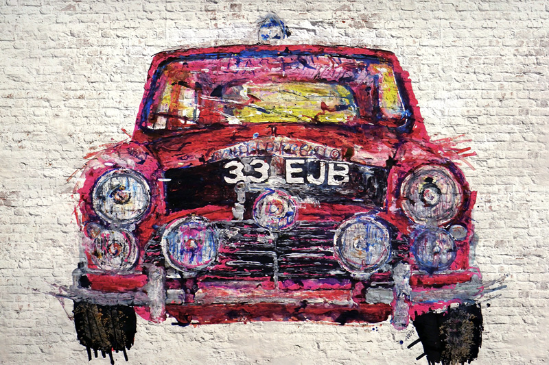 Wallpaper | Old car brick wall